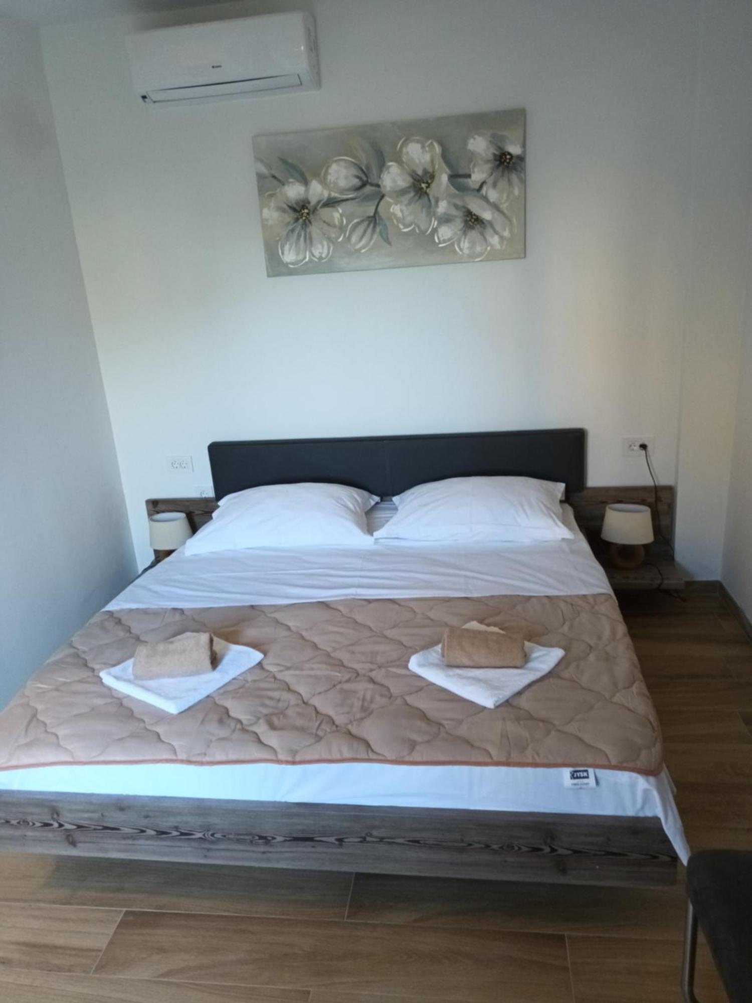 Stars Palace Zaboric Quarto foto